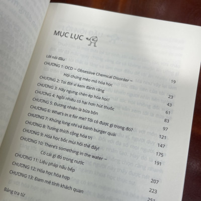  [TỦ SÁCH KHOA HỌC QUANH TA] NGỘ QUÁ, CÁI GÌ CŨNG HÓA! Điện thoại di động, cà phê, cảm xúc – cách ta dùng Hóa Học để thực sự giải thích mọi điều- Dr. Nguyễn-Kim Mai Thi – NXB Kim Đồng