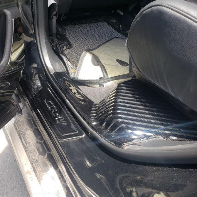 BỘ SẢN PHẨM Nẹp bước chân và ốp chống trầy cốp Honda CRV, CR-V 2018-2019 - Mẫu Titan