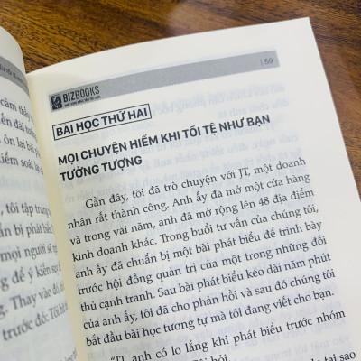 Sách - Nghệ thuật nói trước công chúng, Chiến thần livestream, Short videos, Nghệ thuật bán hàng bằng câu chuyện