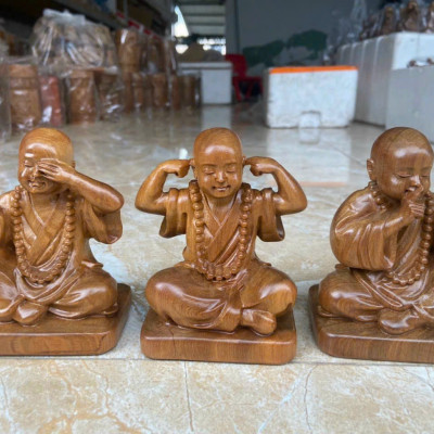 Bộ tượng tam không bằng gỗ bách xanh thơm ngọt kt cao 13×8,5×6,5cm 