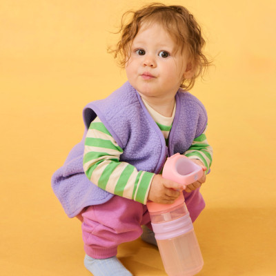 Bình Uống Nước Tommee Tippee On The Go Straw 500ml – Cho Bé Từ 18 Tháng, Xanh Lá