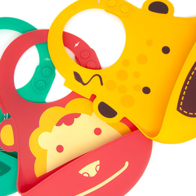 Yếm silicon ăn dặm cho bé Marcus & Marcus, từ 6 tháng