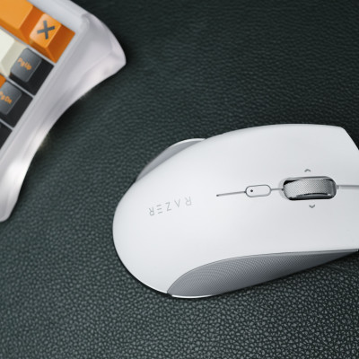 [Mới, hàng chính hãng] Chuột Razer Pro Click | Bảo hành 24 tháng