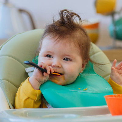 Thìa Tập Ăn Tommee Tippee Easigrip, Dành Cho Bé Từ 6 Tháng - Set 5 Thìa, Tách Lẻ (Giao Màu Ngẫu Nhiên)