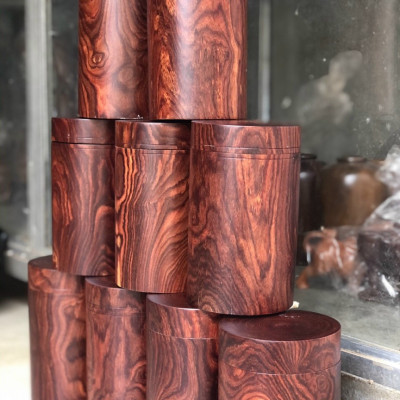 Hộp đựng trà chè bằng gỗ trắc đỏ đen kt cao 20×12cm