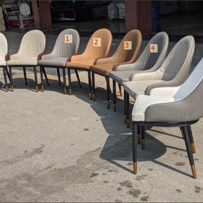 Bộ bàn ăn mặt đá cẩm thạch chân chéo chữ X kết hợp ghế Monet có tay