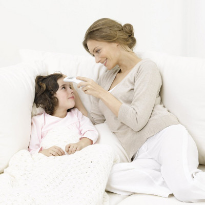 Nhiệt Kế Hồng Ngoại Đo Không Cần Tiếp Xúc Beurer FT90