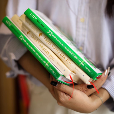 Sách - 72 bí kíp cho thị trường chứng khoán Việt Nam (Phương pháp Macro Trader và những chỉ báo hiệu quả nhất của nhà đầu tư thành công) - Ngô Minh Đức