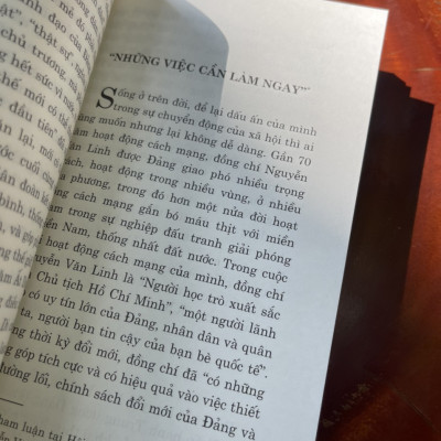 [tuyển tập báo chí bút chiến HỮU THỌ] CHUYỆN NHÀ CHUYỆN NƯỚC – NXB CTQG Sự Thật