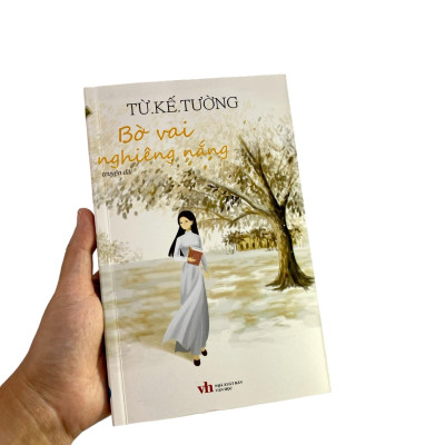 Bờ Vai Nghiêng Nắng