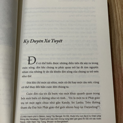 Sách - Đường Mây Qua Xứ Tuyết