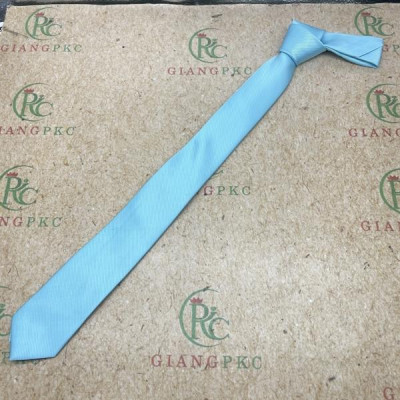 Cà vạt nam bản 6cm màu xanh da trời kẻ tăm mẫu tự thắt mẫu trơn đơn giản