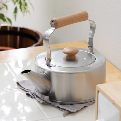 Ấm đun nước bếp từ cao cấp Freiz Takumiya 2.5L hàng chính hãng nhập khẩu từ Nhật Bản (Made in Japan)