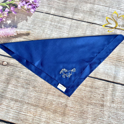 Khăn Tay Lụa Thêu Mã Đáo Thành Công, Khăn Tay Cho Nam