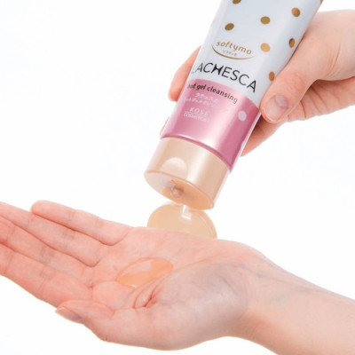 Gel Tẩy Trang Nóng Làm Sạch Và Dưỡng Ẩm Da Kose Softymo Lachesca Hot Gel Cleansing (200 G)