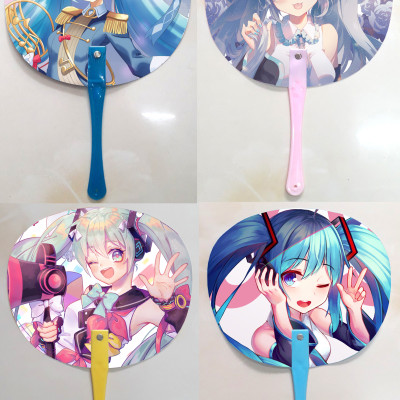 Qụat cầm tay in ảnh 2 mặt khác nhau Hatsune Miku