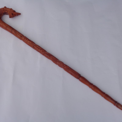 Gậy chống cho người già KT 90CM - Đầu thân chạm rông gỗ hương tự nhiên