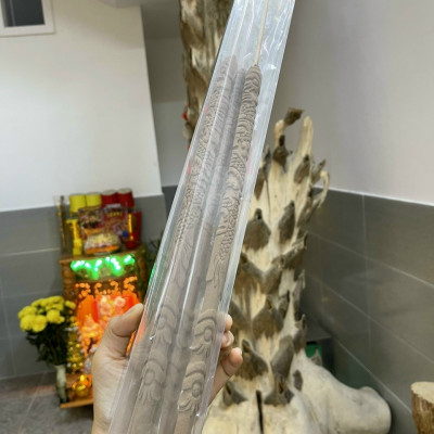 Hương, Nhang trầm hương tự nhiên thắp thờ cúng