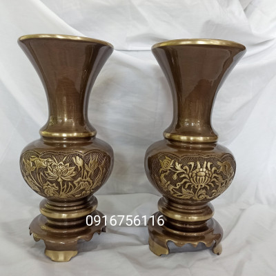 Lọ Hoa Bình Bông Liền Đế 30cm Đồng Vàng Màu Hun Cạo