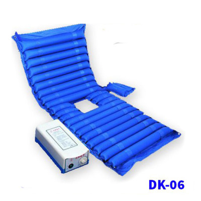 Đệm hơi chống loét, Nệm hơi chống loét NIKITA – hỗ trợ chăm sóc cá nhân, Máy bơm hoạt động êm ái, thoáng khí dễ chịu.