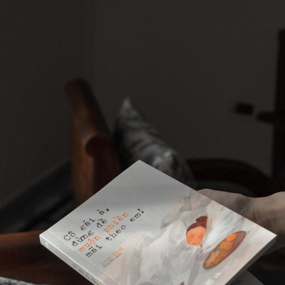 Cô Gái À, Đừng Để Muộn Phiền Mãi Theo Em!