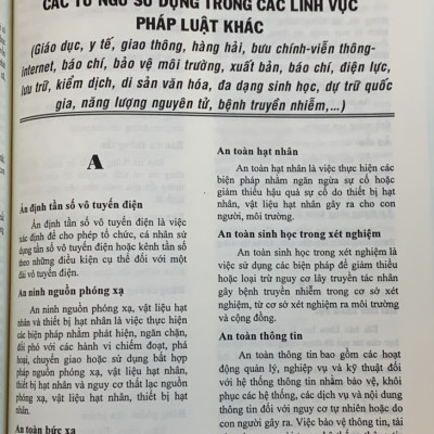 Từ điển Pháp Luật Việt Nam