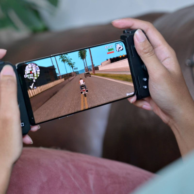 [Mới, hàng chính hãng] Tay cầm điện thoại Razer Kishi V2-Gaming Controller for Android