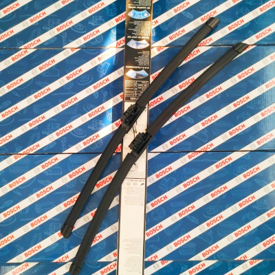 BỘ GẠT MƯA BOSCH AEROTWIN SET MERCEDES GLB 200 (AMG) GLB 35 4MATIC (22X24)