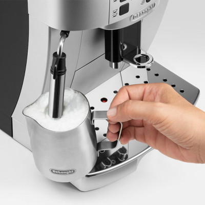 Máy pha cafe Delonghi ECAM22.110.SB - Hàng Chính Hãng