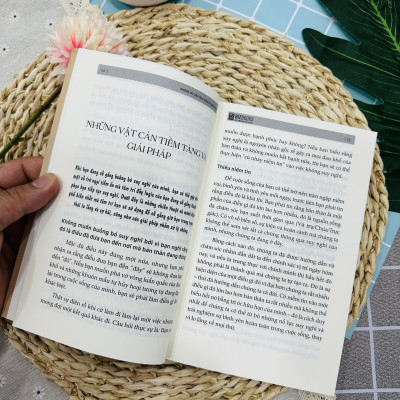 Sách Overthinking: Loại Bỏ Bệnh Lo Âu Và Suy Nghĩ Quá Nhiều