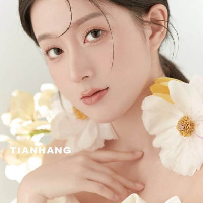 Bút Kẻ Mắt Nước Kẻ Nét Sắc Mãnh Màu Đen Than Kissme Heroine Make