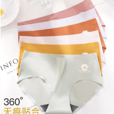 Quần lót nữ su đúc thun lạnh cao cấp, quần lót không đường may hoa cúc Hot trend xuất Nhật