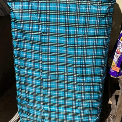 Áo che  máy giặt cửa ngang (trước)  cho tất cả máy từ  6 - 15 kg  , vải dù siêu bền  chống thấm  , chống bụi bảo vệ máy luôn mới giao màu ngẫu nhiên