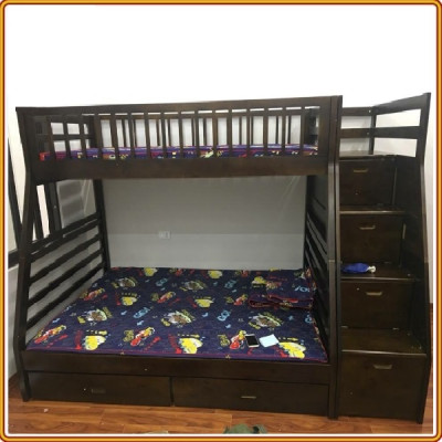 Giường 2 tầng cầu thang đảo chiều nhập khẩu Tundo màu nâu