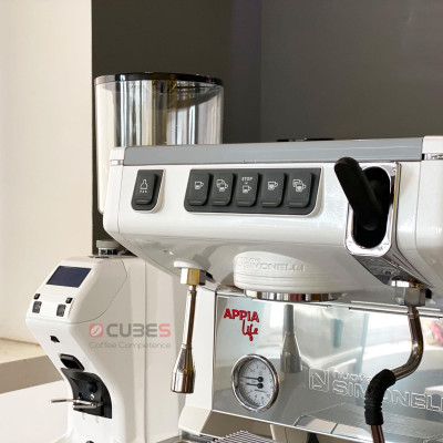 Máy pha cà phê Nuova Simonelli Appia Life Volumetric 1 group- Hàng nhập khẩu chính hãng từ Ý
