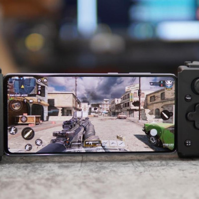 [Mới, hàng chính hãng] Tay cầm điện thoại Razer Kishi V2-Gaming Controller for Android