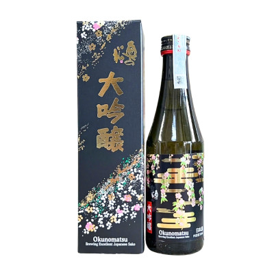 Rượu Sake (Okunomatsu) Daiginjo 15.4% 300ML (Sakura)