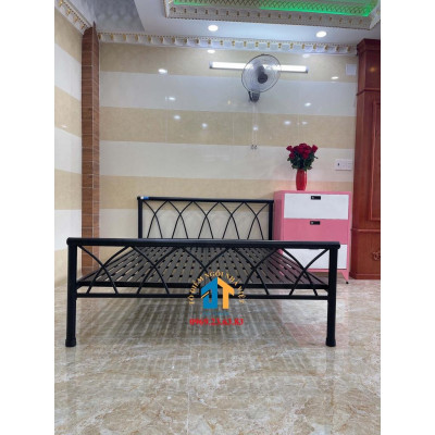 Giường sắt giá cực rẻ cực đẹp 1m8x2m