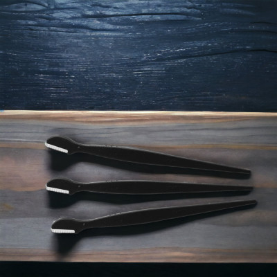 Dao Cạo Lông Mày Kai Groom 38531 - HC1161 Màu Đen (Set 3 Cây)