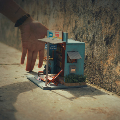 MÔ HÌNH SÀI GÒN TÍ HON - TIỆM SÁCH CŨ - AD05