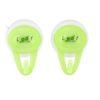 Set 02 chiếc móc treo đa năng Inomata có núm hít - Giao màu ngẫu nhiên