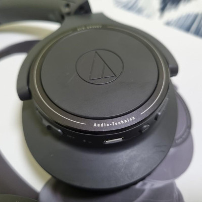 Audio Technica ATH-SR30BT - Tai Nghe "Hi-Res", Bluetooth 5.0, Tích Hợp Micro, Điều Chỉnh Âm Lượng, Thời Gian Sử Dụng 70 Giờ - Hàng Chính Hãng