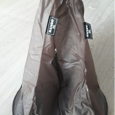 Giày Boots Đi Mưa Rando – giúp che mưa an toàn và tiện lợi cho giày của bạn (GIAO MÀU NGẪU NHIÊN)