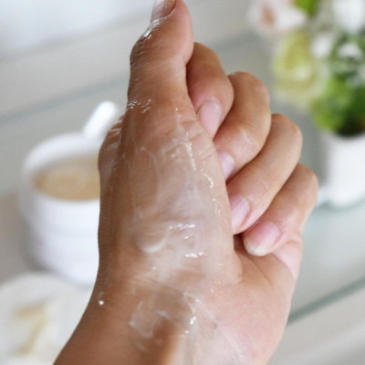 Gel dưỡng trắng và giảm nếp nhăn toàn diện Meishoku Medi Shot Wrinkle & White All in One Gel 75g