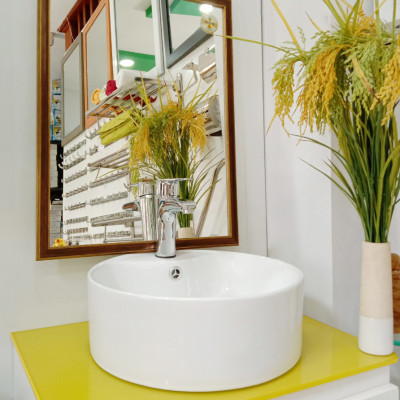 Gương soi Kibath vân gỗ KT 50x65 cm, KB-128