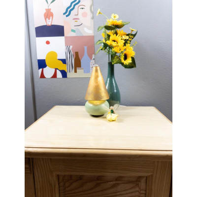 Đèn bàn cây thông cổ tích, hiệu ứng tán cây khi sáng đèn