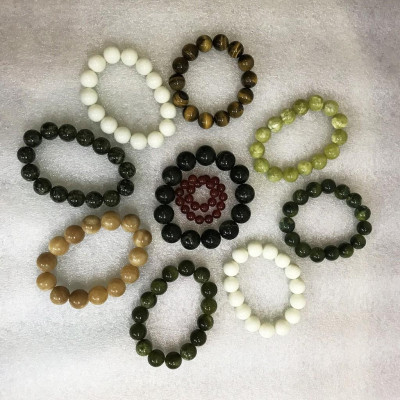 Vòng tay chuỗi ngọc nhiều màu đá thật của Việt Nam phù hợp các mệnh và các tuổi loại 1 cm (10li)