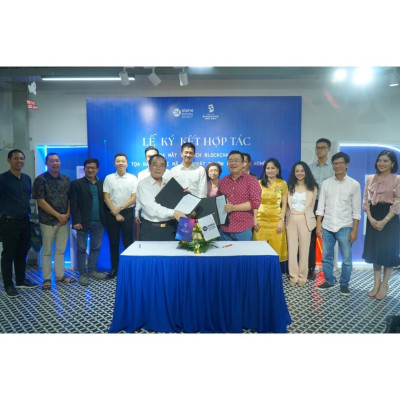 Metaverse: Vũ Trụ Ảo Và Cuộc Cách Mạng Hóa Vạn Vật - Bản Quyền