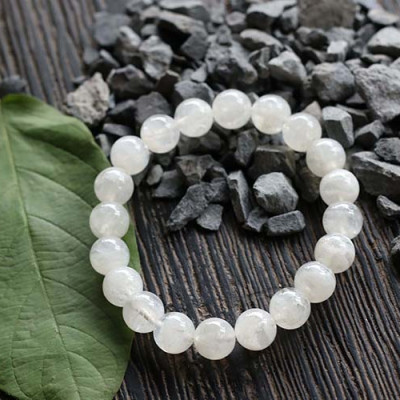 Vòng Thạch Anh Ưu Linh Trắng Malaysia 9mm Ngọc Quý Gemstones VT114