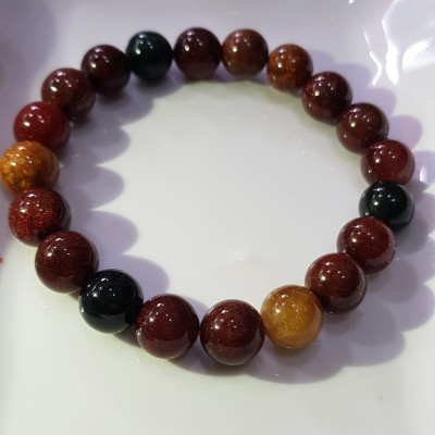 Vòng tay Nữ đá thạch anh tóc tam tài tự nhiên  Vòng vip size 10li / 10mm đậm đẹp đa sắc đậm sang trọng đẹp quyến rũ quyền lực  Ý nghĩa chiêu tài hút lộc may mắn, tài lộc tiền tài và sức khỏe món quà thật sự ý nghĩa ạ